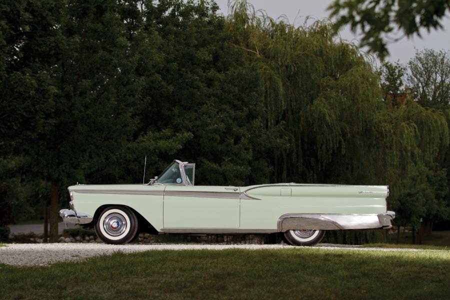  Ford Galaxie Skyliner Retractable Hardtop 1959 года  (фото 29 из 60)
